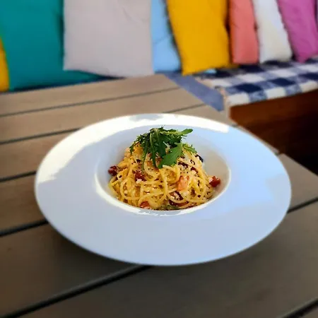 Sousedi Oda ve Kahvaltı Pavlov