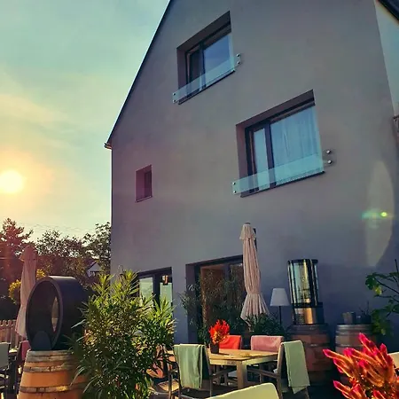 Bed & Breakfast Sousedi