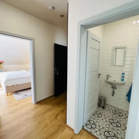 Sousedi Oda ve Kahvaltı