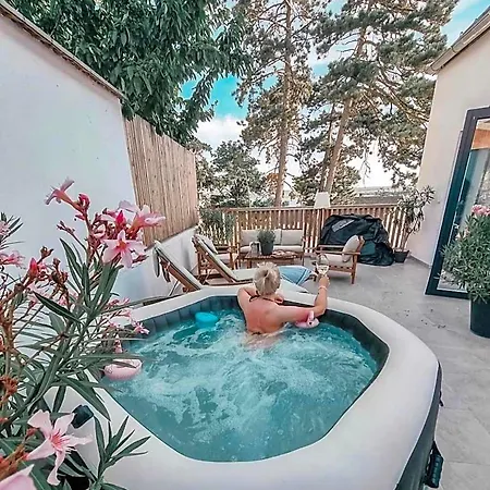 Sousedi Bed & Breakfast Pavlov
