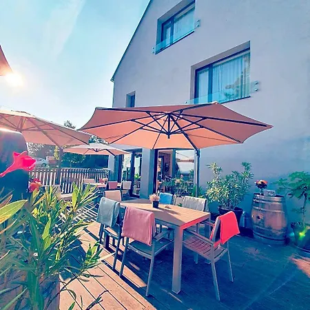 Sousedi Bed & Breakfast Pavlov